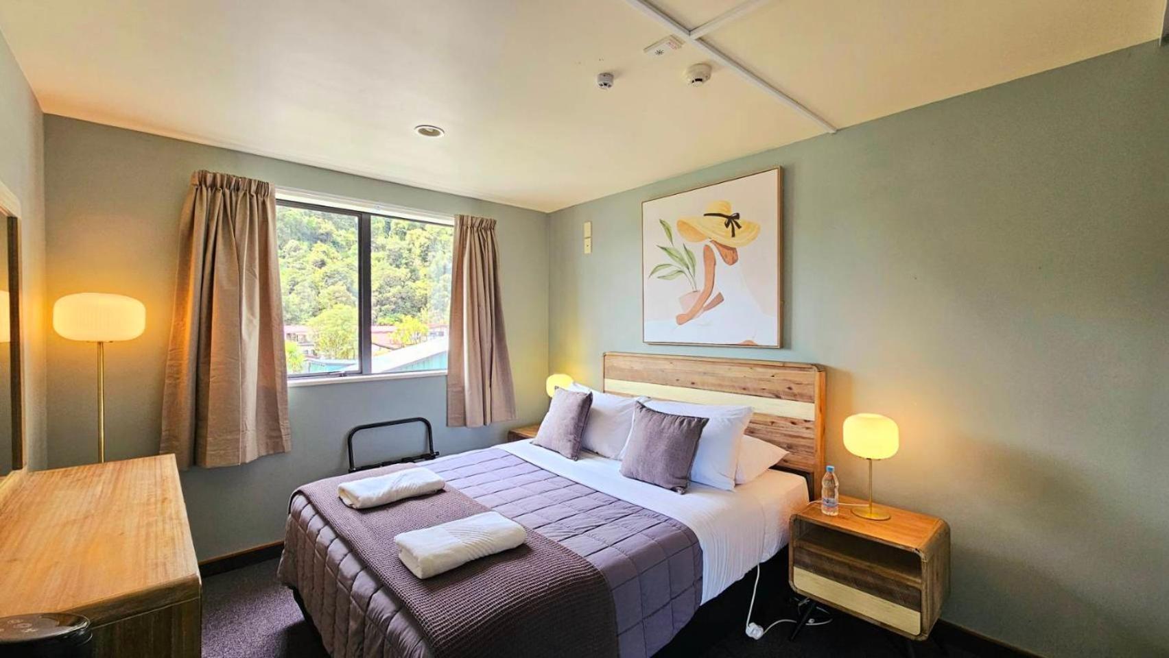 Wild Kea Lodge Franz Josef Ngoại thất bức ảnh